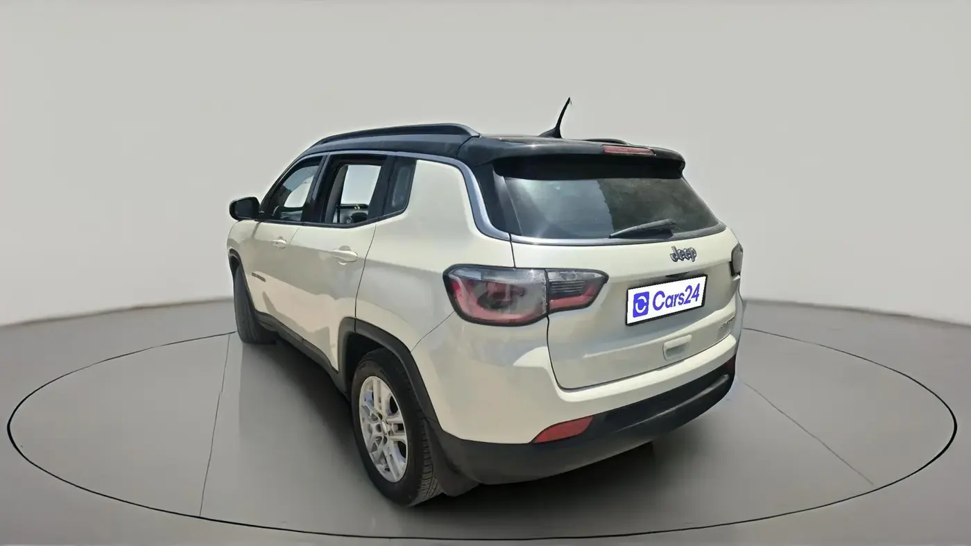2017 Jeep Compass LIMITED (O) 2.0 DIESEL, Diesel, Manual, 1,38,692 km, exterior