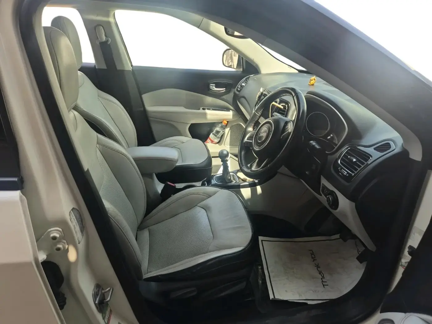 2017 Jeep Compass LIMITED (O) 2.0 DIESEL, Diesel, Manual, 1,38,692 km, interior
