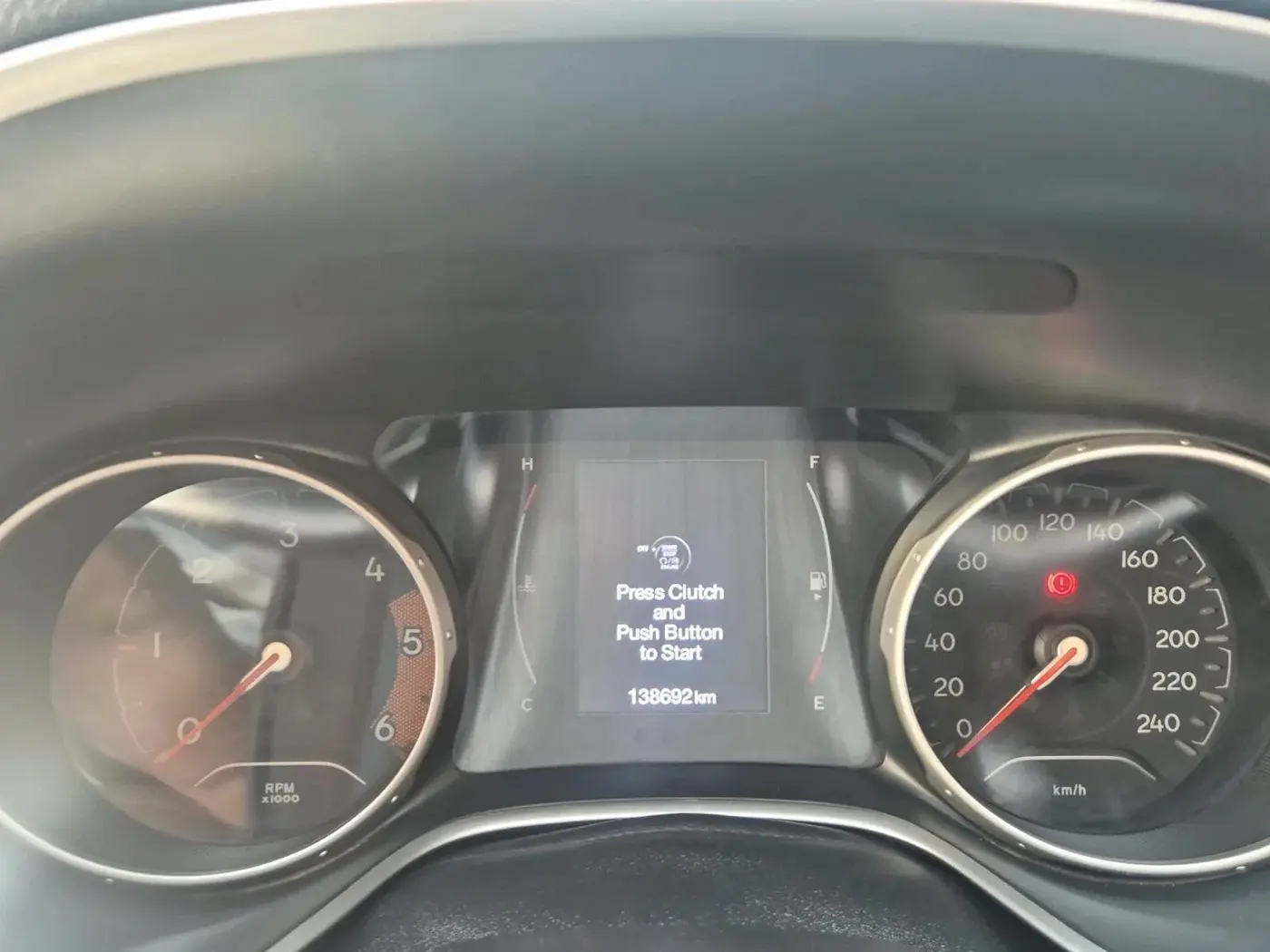 2017 Jeep Compass LIMITED (O) 2.0 DIESEL, Diesel, Manual, 1,38,692 km, interior