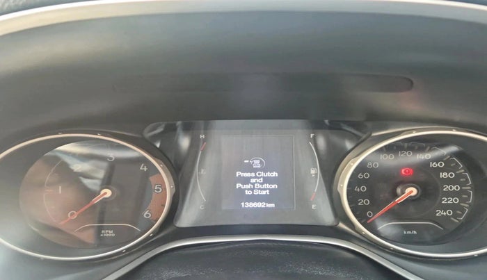 2017 Jeep Compass LIMITED (O) 2.0 DIESEL, Diesel, Manual, 1,38,692 km, interior