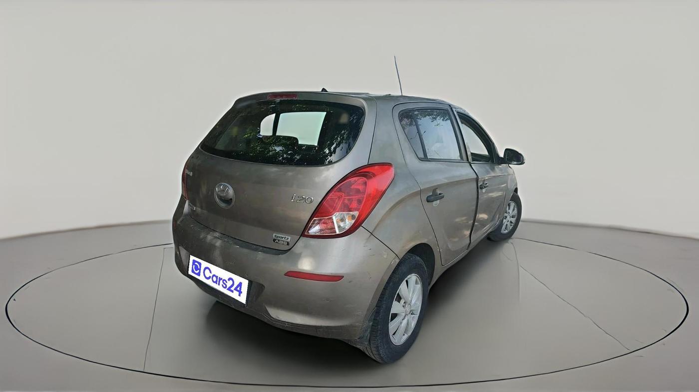 2013 Hyundai i20 SPORTZ 1.4 CRDI, Diesel, Manual, 1,80,568 km, exterior