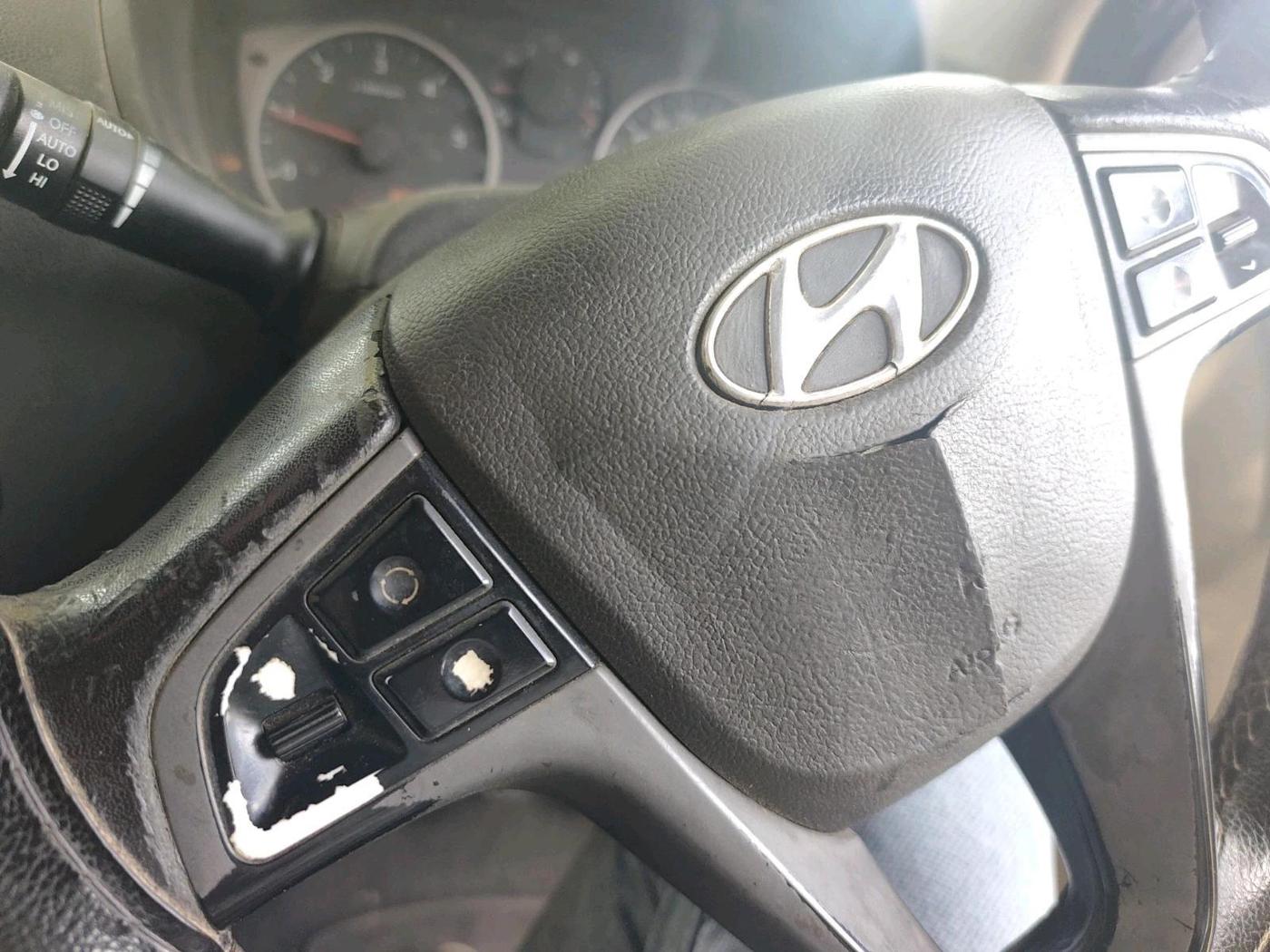 2013 Hyundai i20 SPORTZ 1.4 CRDI, Diesel, Manual, 1,80,568 km, interior