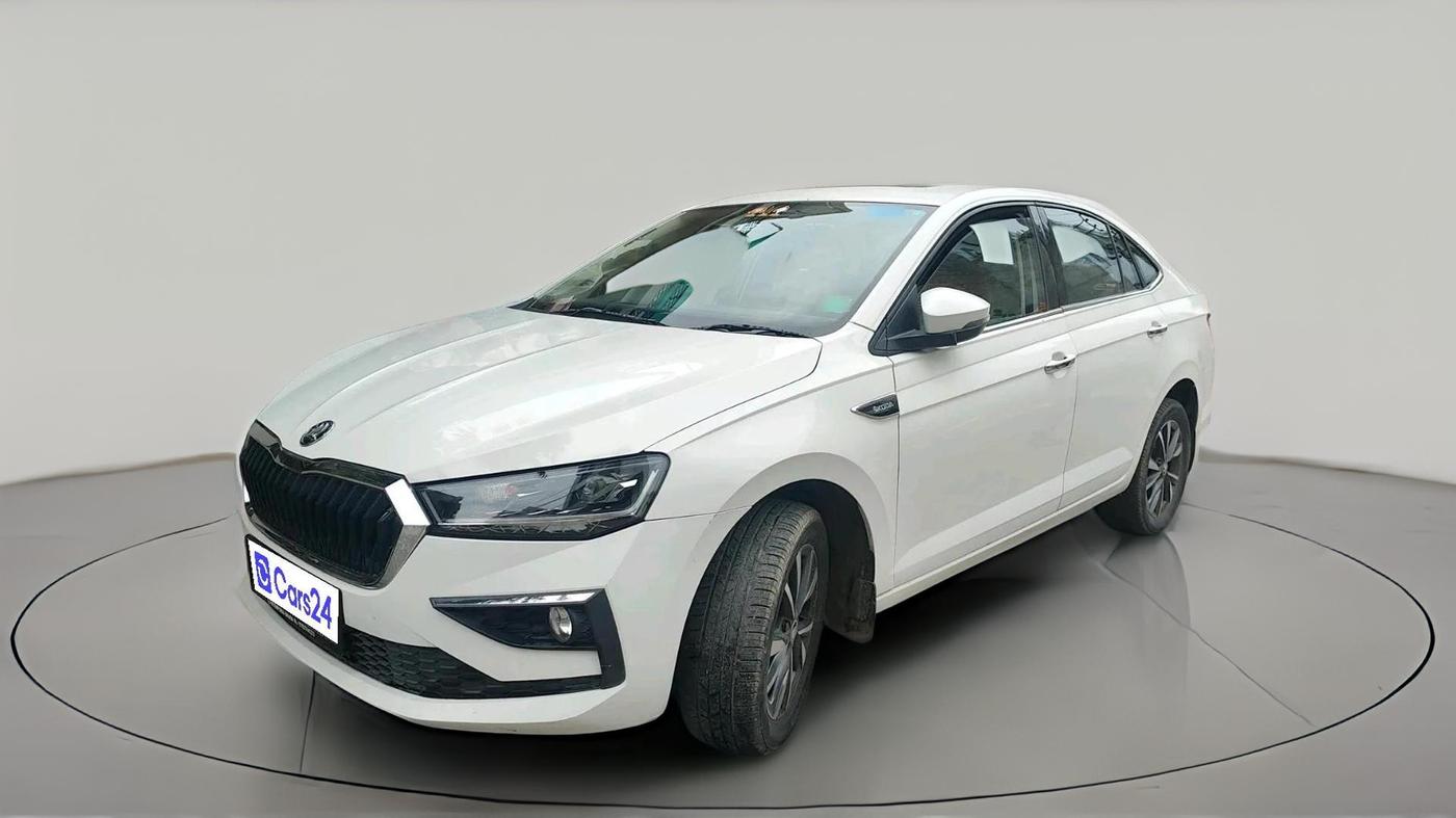 2022 Skoda SLAVIA STYLE 1.0L TSI MT, Petrol, Manual, 45,189 km, exterior