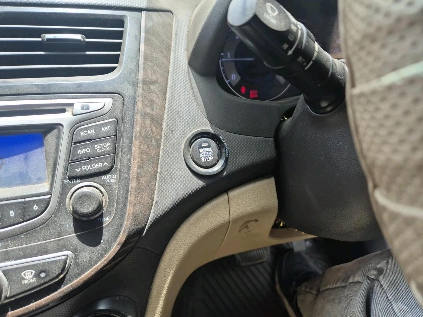 2011 Hyundai Verna FLUIDIC 1.6 CRDI SX OPT AT, Diesel, Automatic, 1,22,331 km, interior