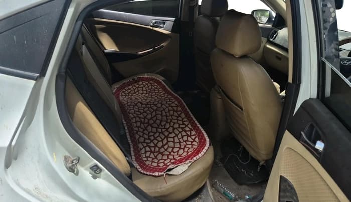 2011 Hyundai Verna FLUIDIC 1.6 CRDI SX OPT AT, Diesel, Automatic, 1,22,331 km, interior