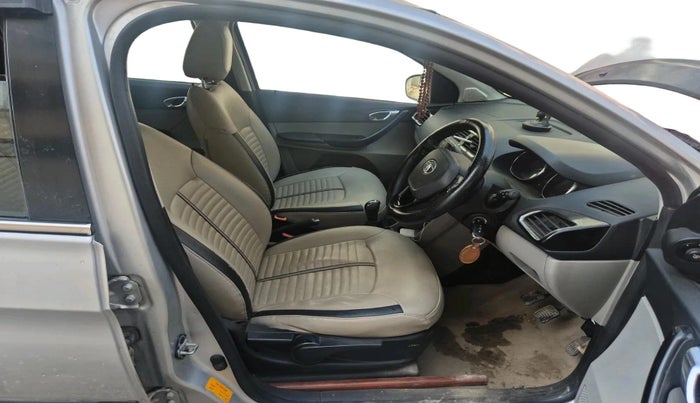 2018 Tata Tiago XZ PETROL, Petrol, Manual, 59,312 km, interior