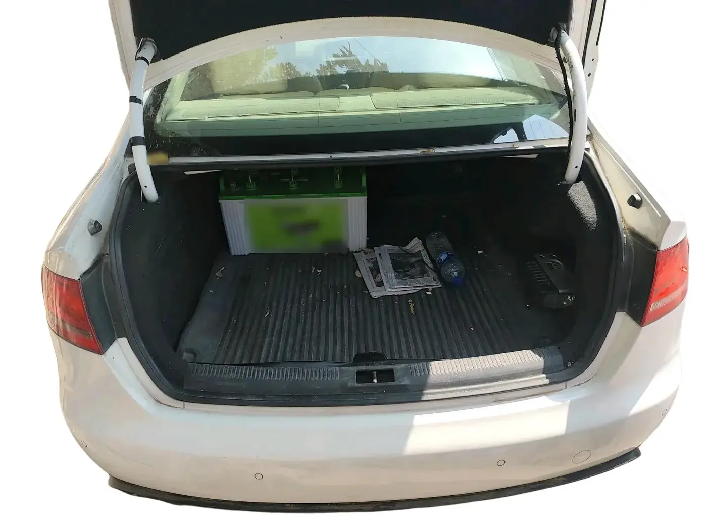 2011 Audi A4 2.0 TDI, Diesel, Automatic, 1,38,562 km, exterior
