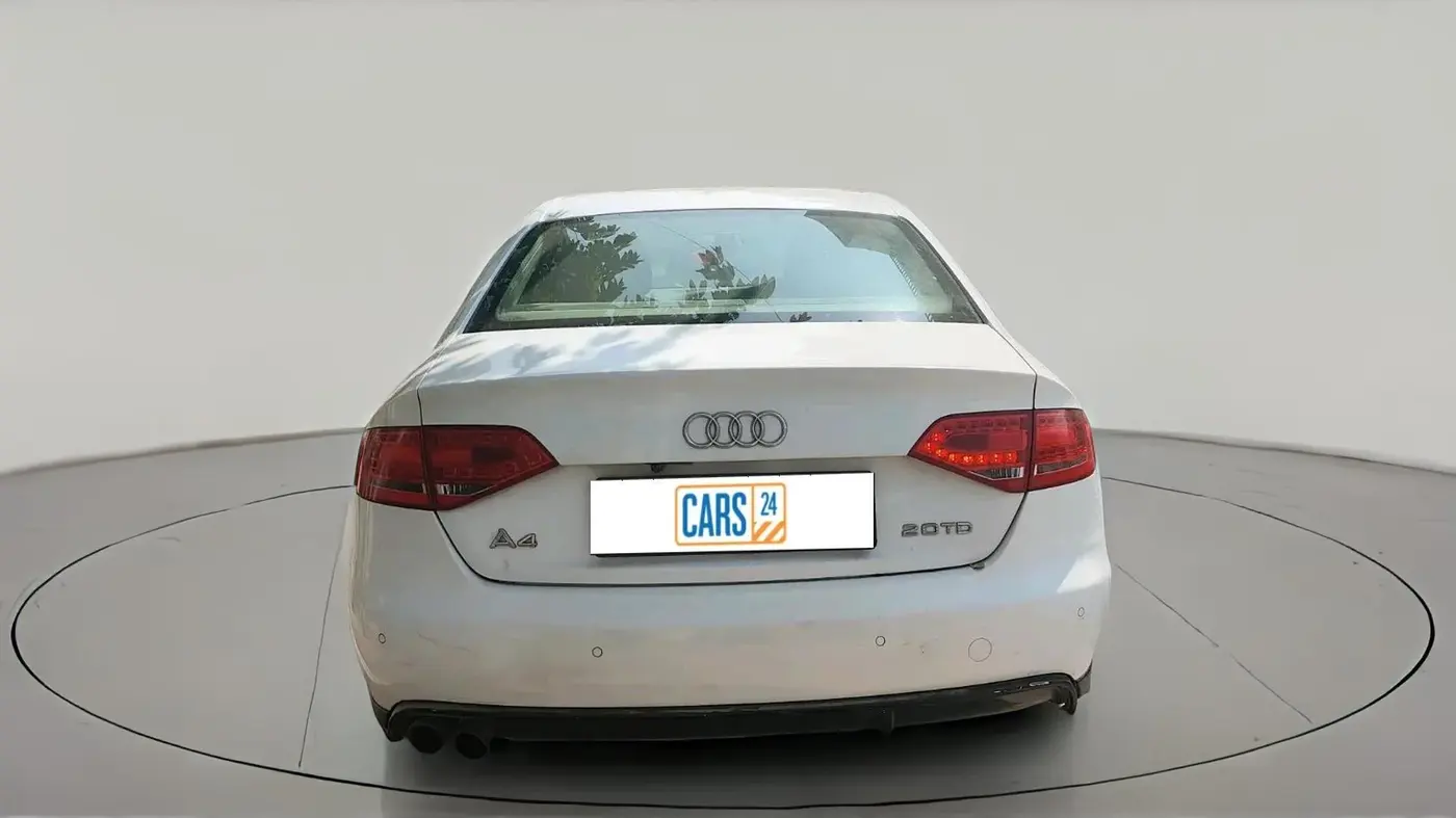 2011 Audi A4 2.0 TDI, Diesel, Automatic, 1,38,562 km, exterior
