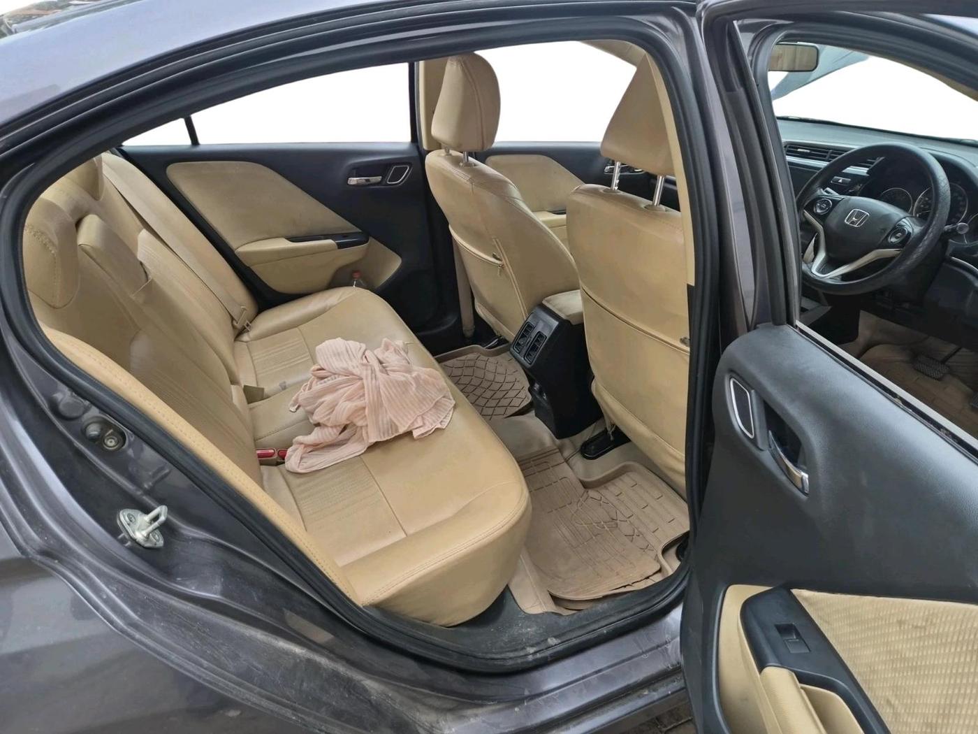 2018 Honda City 1.5L I-VTE V CVT, Petrol, Automatic, 57,863 km, interior