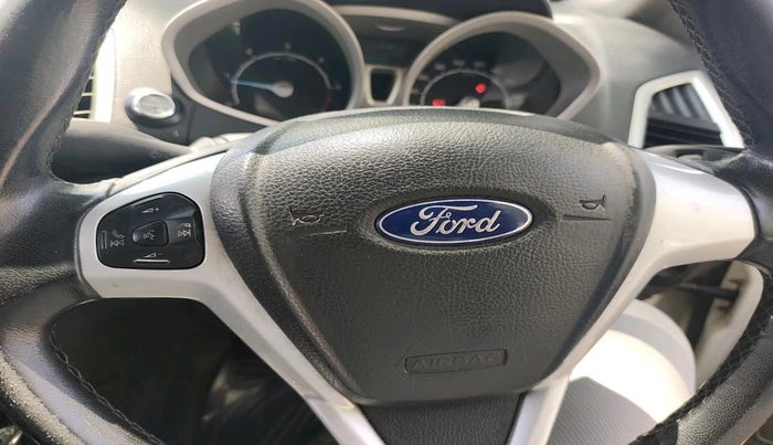 2015 Ford Ecosport TITANIUM 1.5L DIESEL, Diesel, Manual, 1,36,666 km, interior