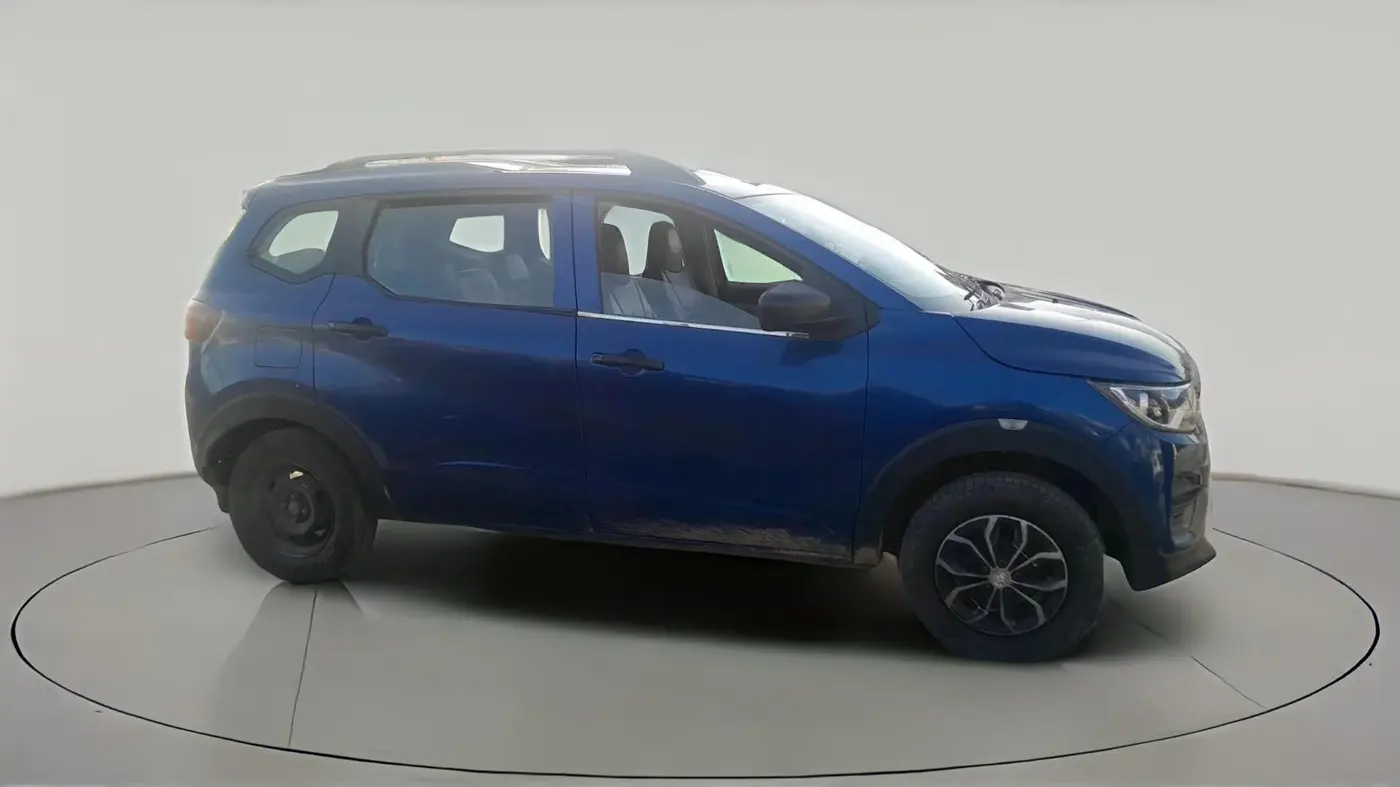 2021 Renault TRIBER RXL MT, CNG, Manual, 96,826 km, exterior