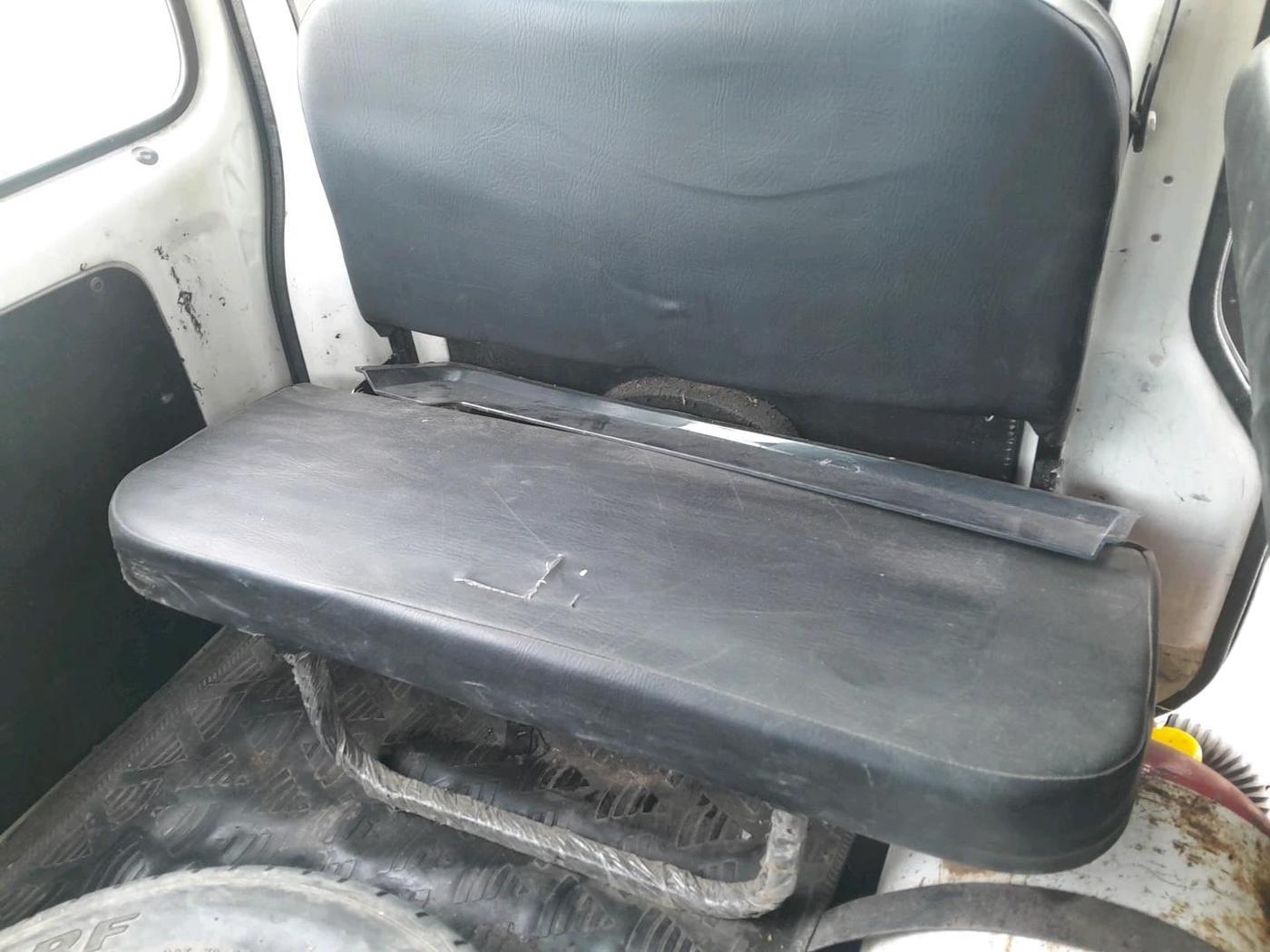 2017 Maruti Eeco 5 STR WITH A/C+HTR, CNG, Manual, 98,186 km, interior