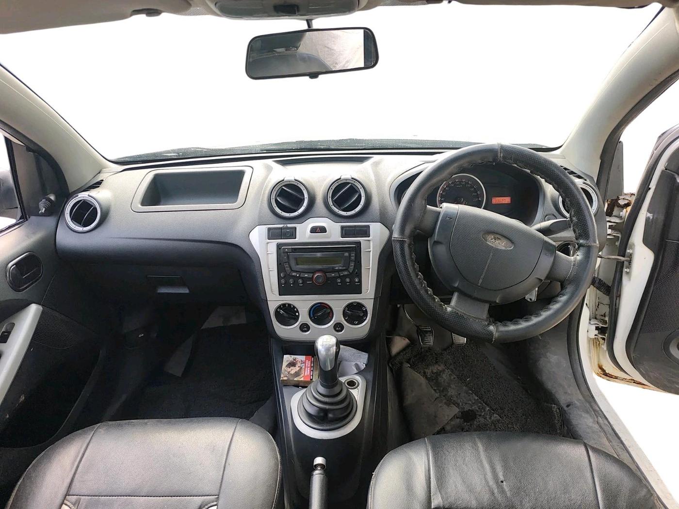 2012 Ford Figo EXI 1.4 DIESEL, Diesel, Manual, 1,33,627 km, interior