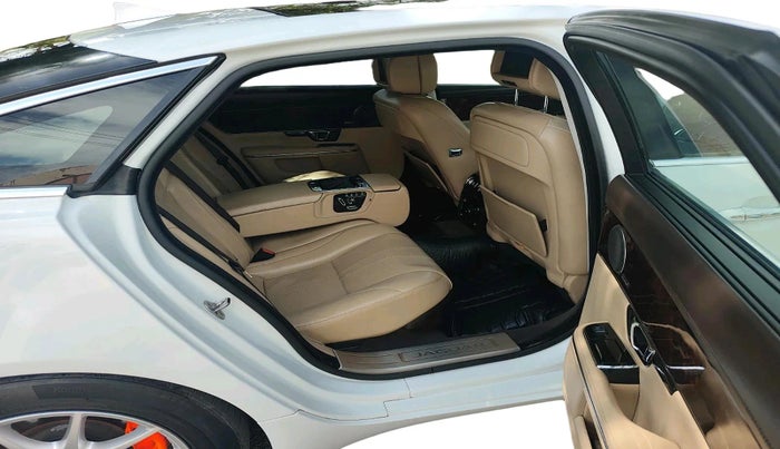 2014 Jaguar XJ L  3.0 Diesel , Diesel, Automatic, 46,335 km, interior