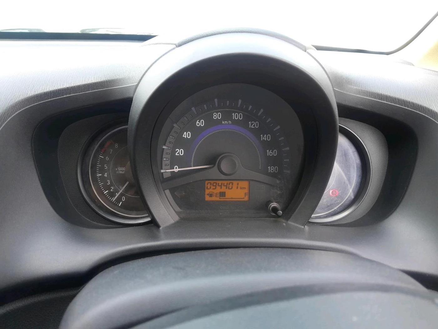 2014 Honda Brio S MT, Petrol, Manual, 94,401 km, interior