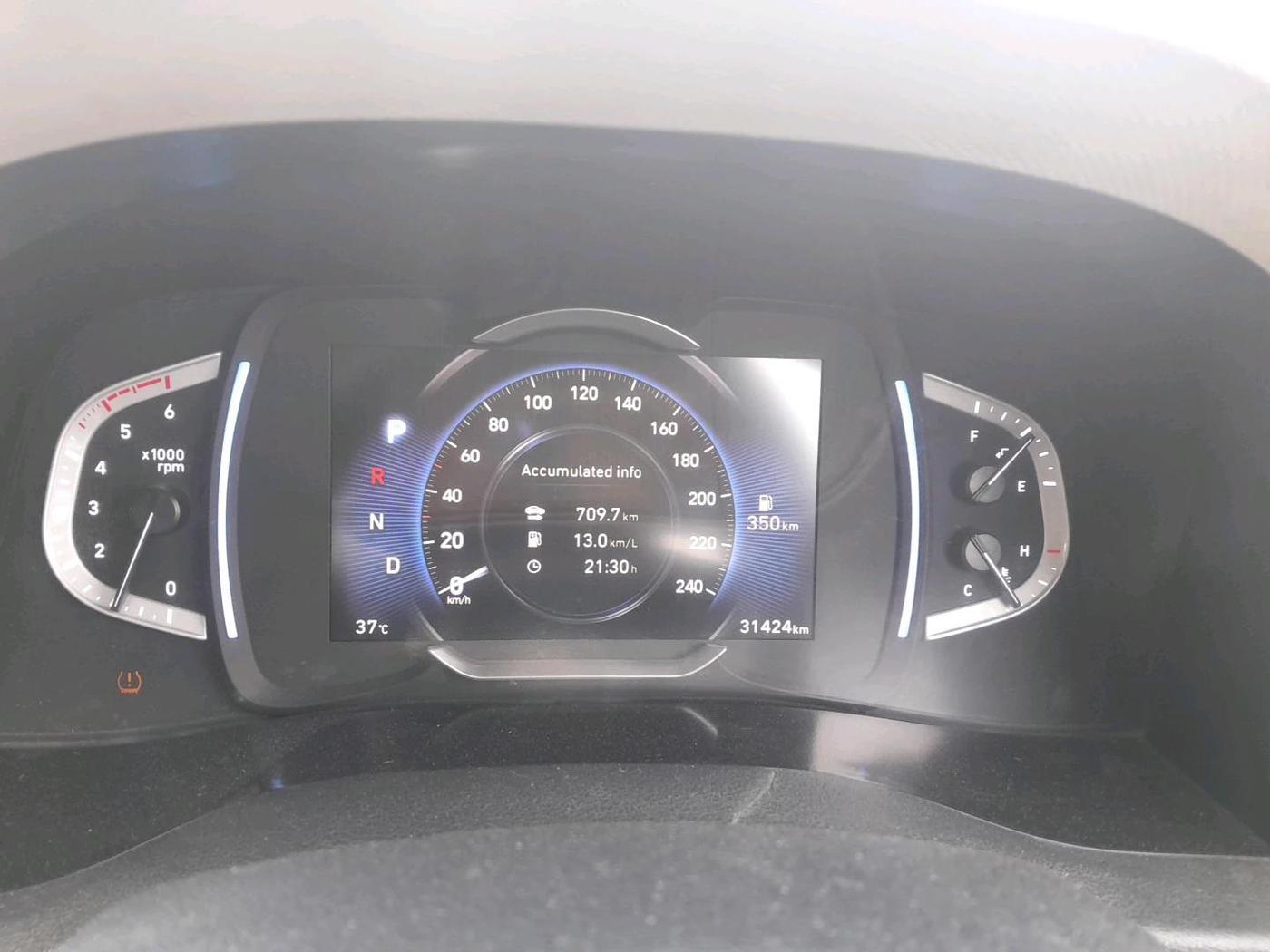 2020 Hyundai Creta SX (O) AT 1.5 DIESEL, Diesel, Automatic, 31,424 km, interior