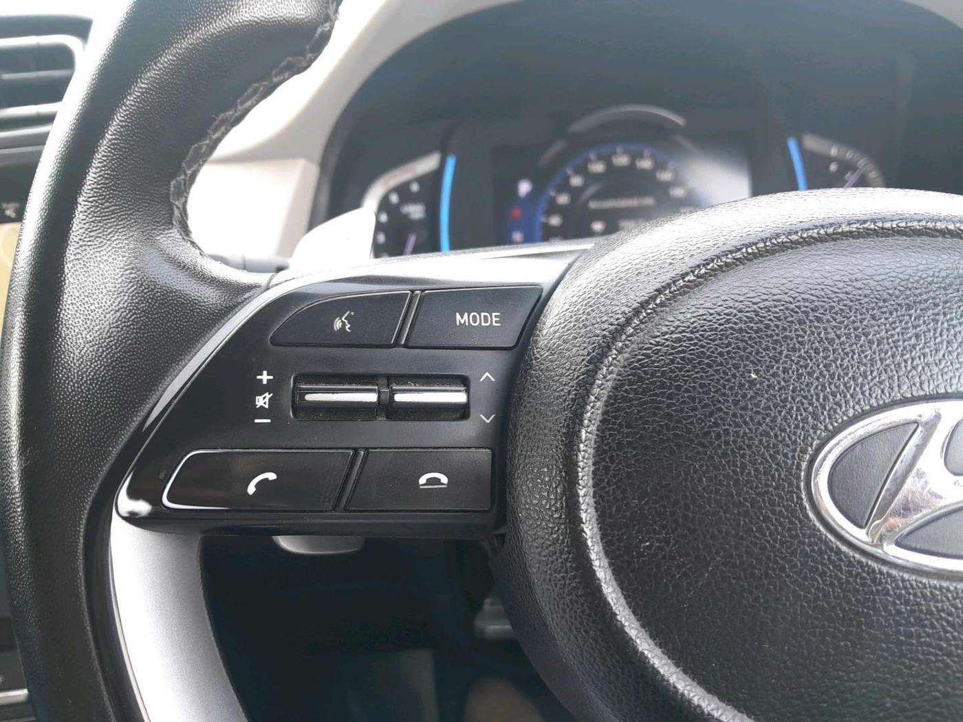 2020 Hyundai Creta SX (O) AT 1.5 DIESEL, Diesel, Automatic, 31,424 km, interior