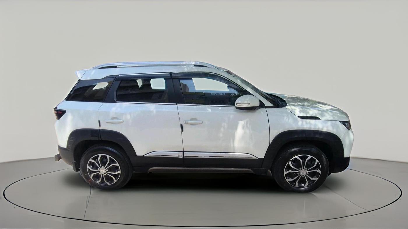 2022 Maruti BREZZA LXI SMART HYBRID, Petrol, Manual, 25,245 km, exterior
