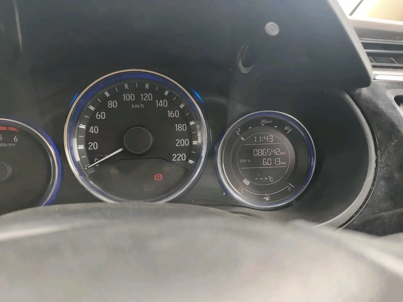 2015 Honda City 1.5L I-DTEC V, Diesel, Manual, 86,542 km, interior