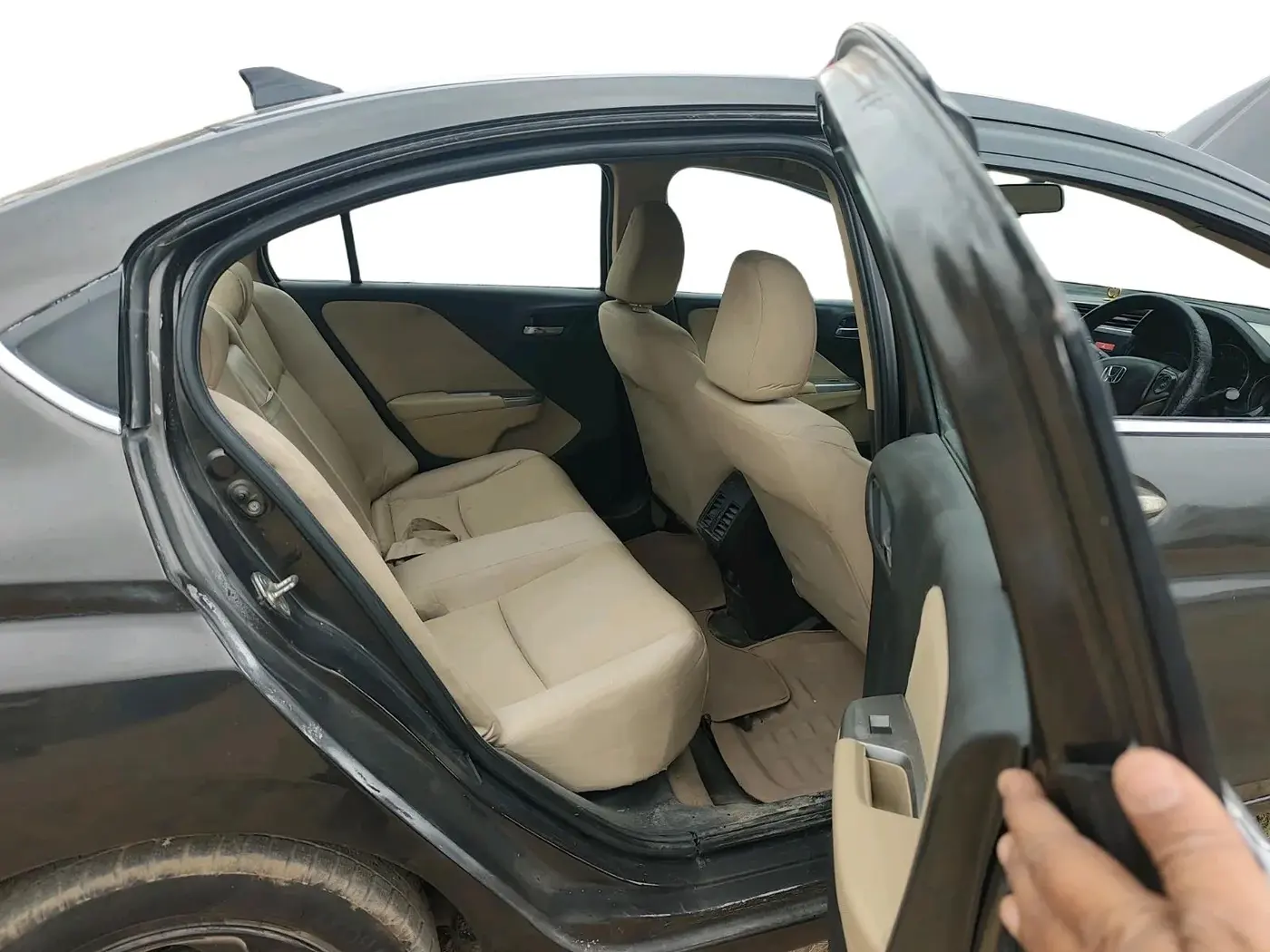 2015 Honda City 1.5L I-DTEC V, Diesel, Manual, 86,542 km, interior