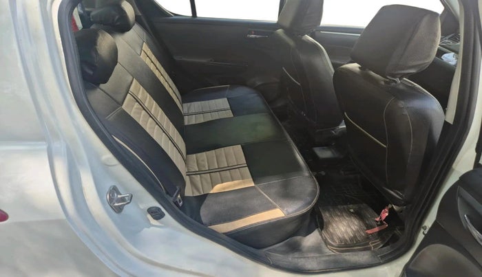 2017 Maruti Swift VXI, Petrol, Manual, 2,23,488 km, interior