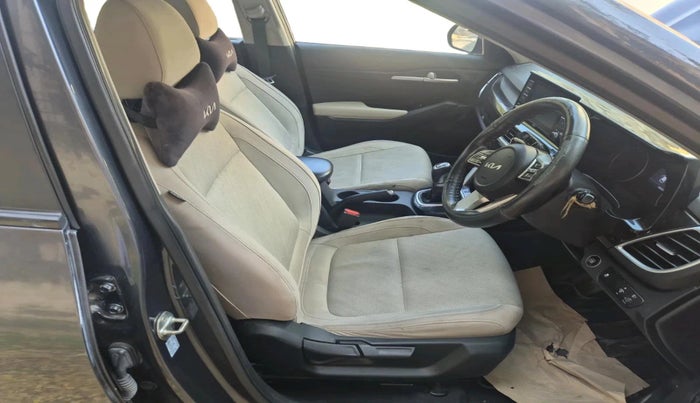 2022 KIA SELTOS HTK PLUS 1.5 DIESEL IMT, Diesel, Manual, 49,925 km, interior