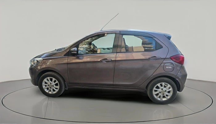2017 Tata Tiago XZ PETROL, Petrol, Manual, 1,31,130 km, exterior