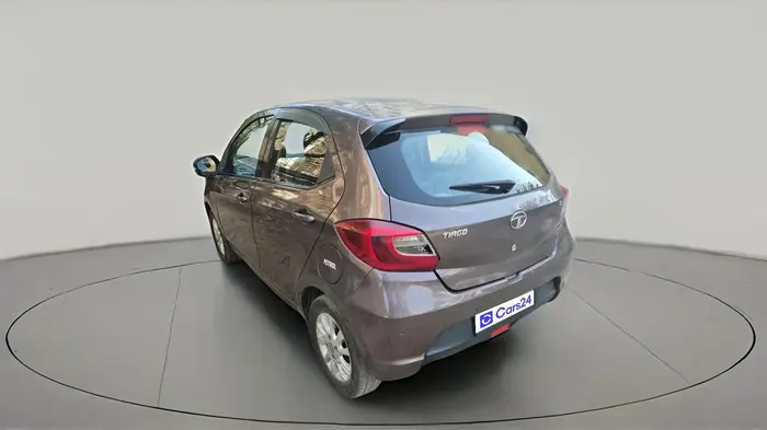 2017 Tata Tiago XZ PETROL, Petrol, Manual, 1,31,130 km, exterior