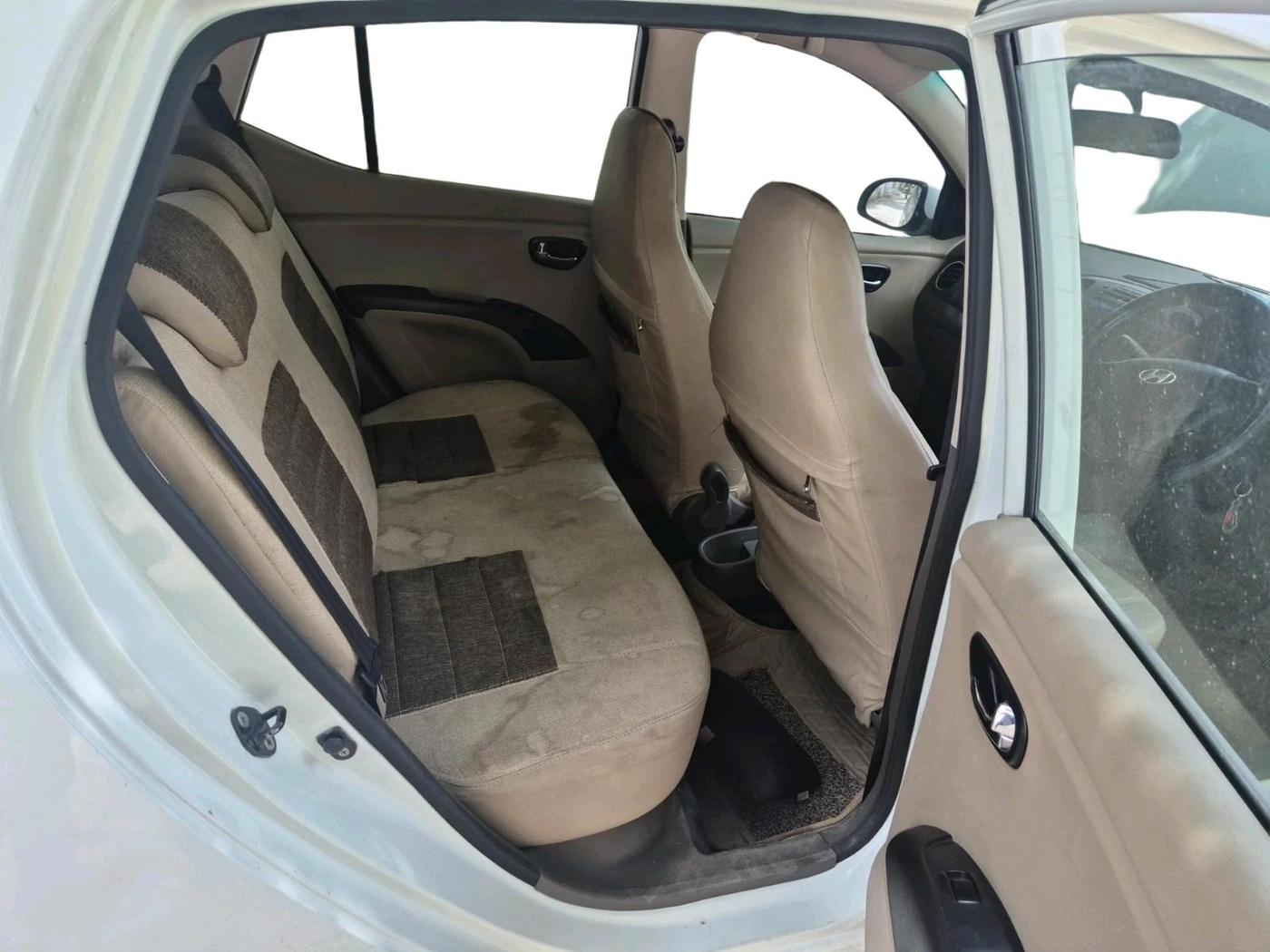 2012 Hyundai i10 SPORTZ 1.2, Petrol, Manual, 71,571 km, interior