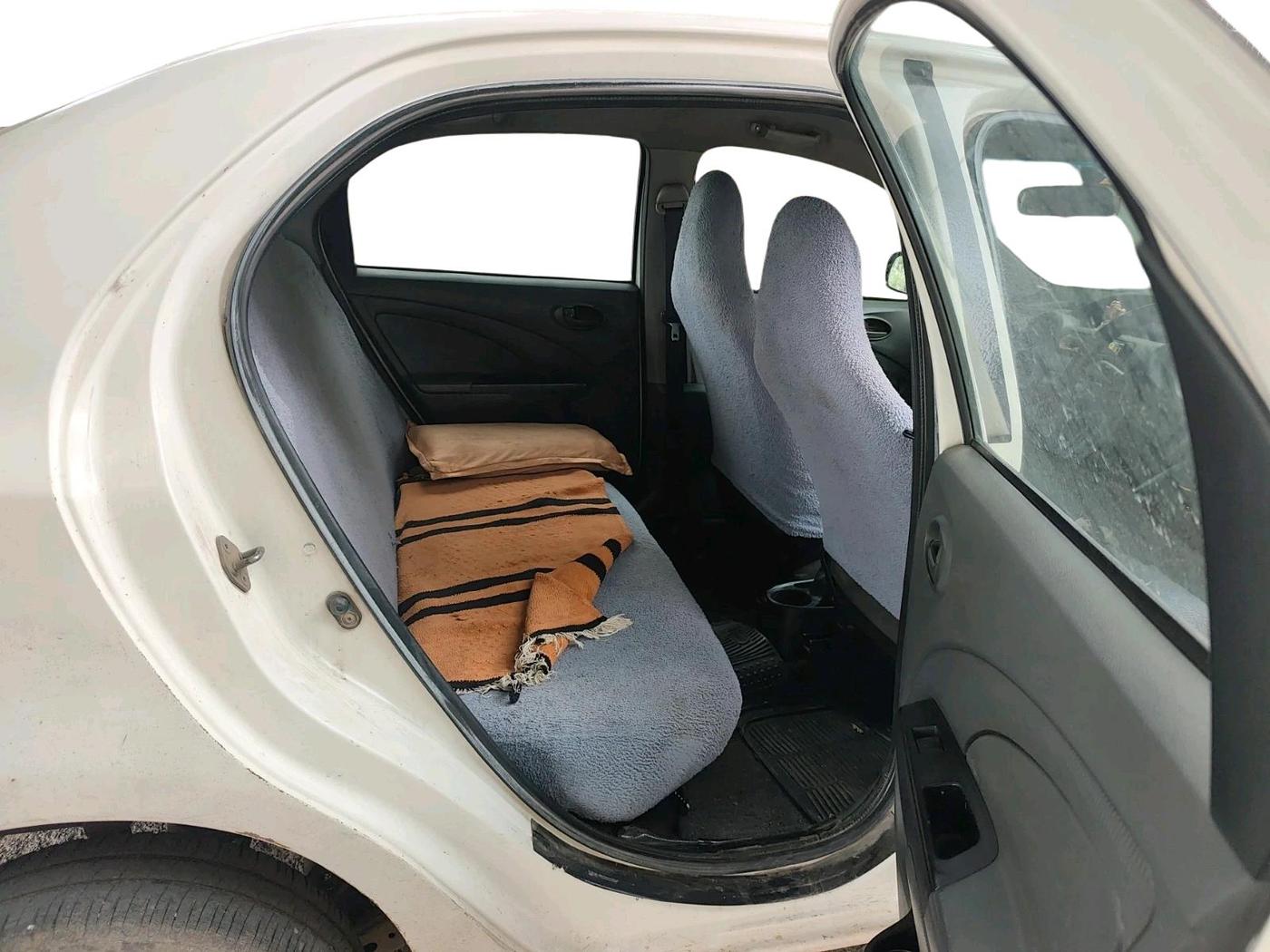 2012 Toyota Etios GD, Diesel, Manual, 1,88,444 km, interior
