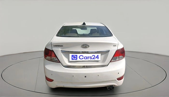 2014 Hyundai Verna FLUIDIC 1.6 CRDI EX, Diesel, Manual, 1,19,092 km, exterior