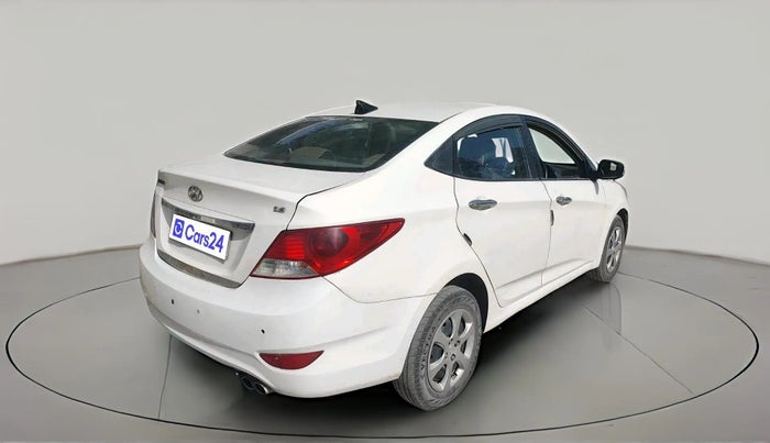 2014 Hyundai Verna FLUIDIC 1.6 CRDI EX, Diesel, Manual, 1,19,092 km, exterior