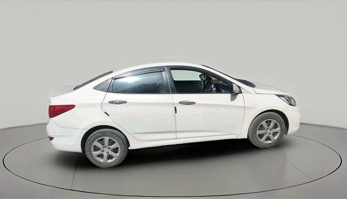 2014 Hyundai Verna FLUIDIC 1.6 CRDI EX, Diesel, Manual, 1,19,092 km, exterior