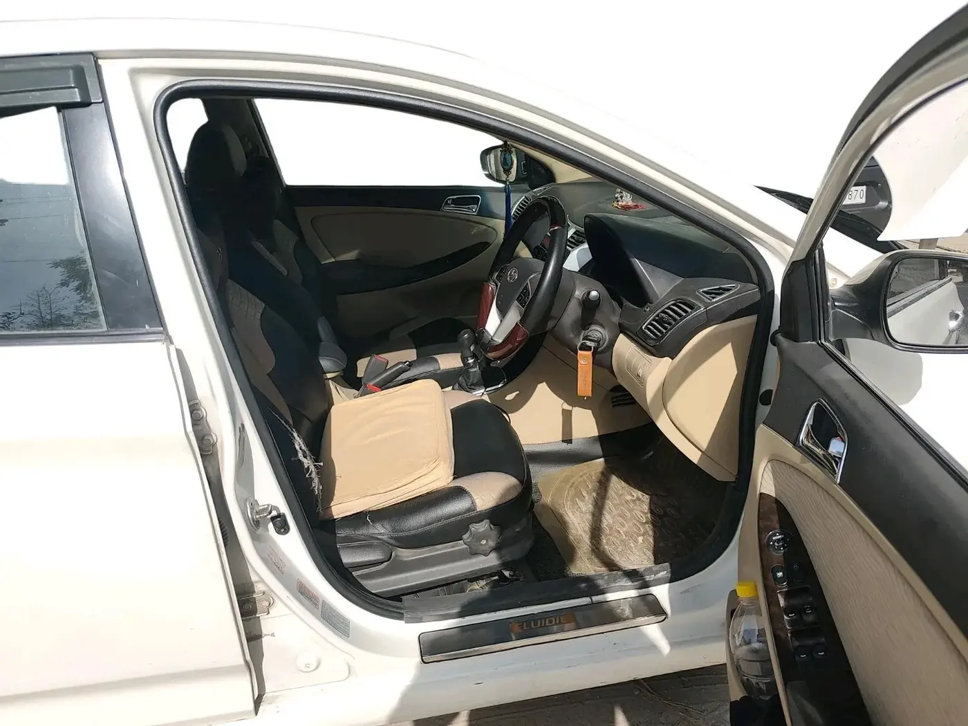 2014 Hyundai Verna FLUIDIC 1.6 CRDI EX, Diesel, Manual, 1,19,092 km, interior