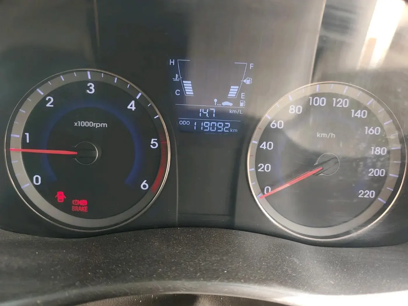 2014 Hyundai Verna FLUIDIC 1.6 CRDI EX, Diesel, Manual, 1,19,092 km, interior