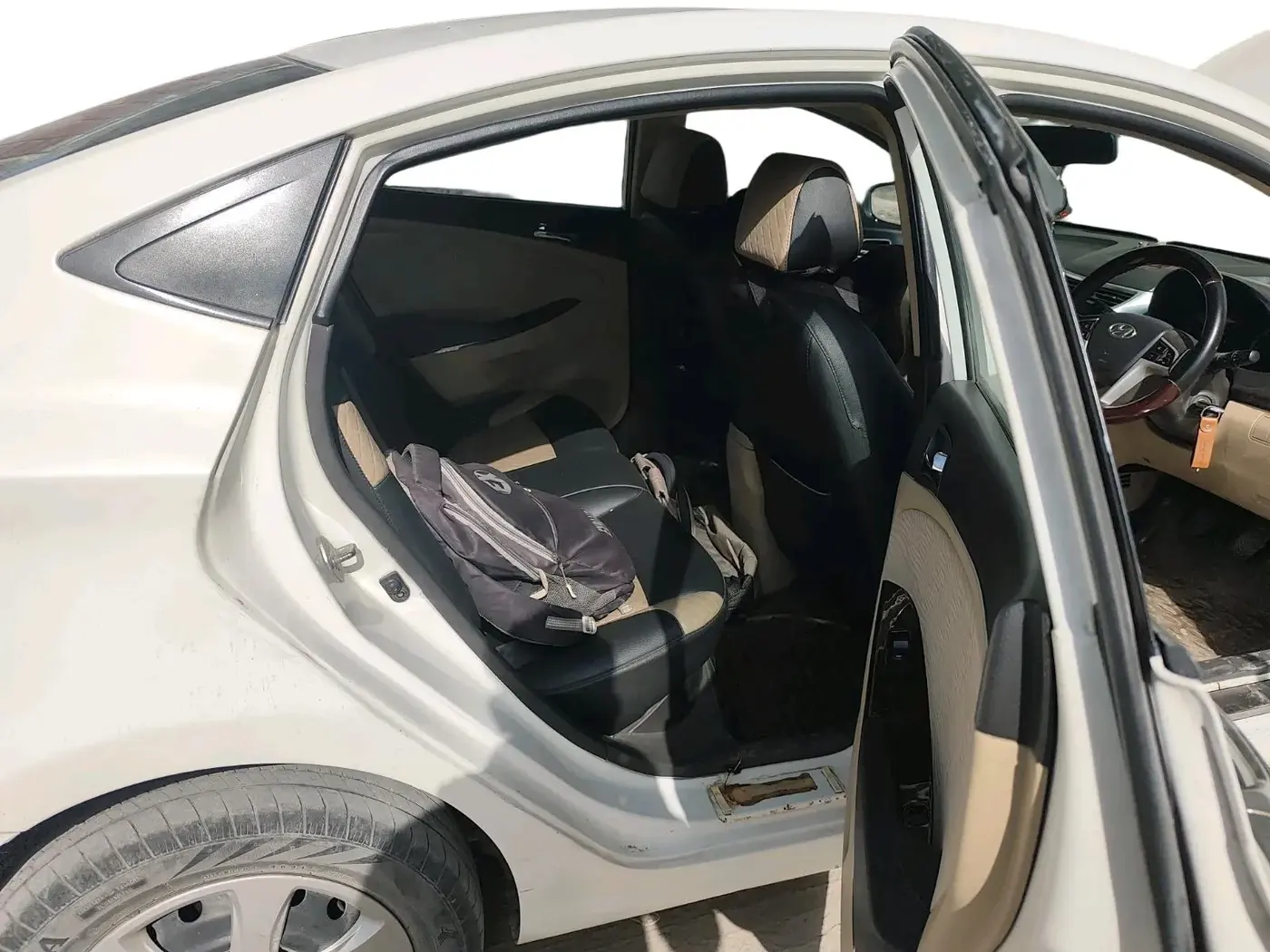 2014 Hyundai Verna FLUIDIC 1.6 CRDI EX, Diesel, Manual, 1,19,092 km, interior