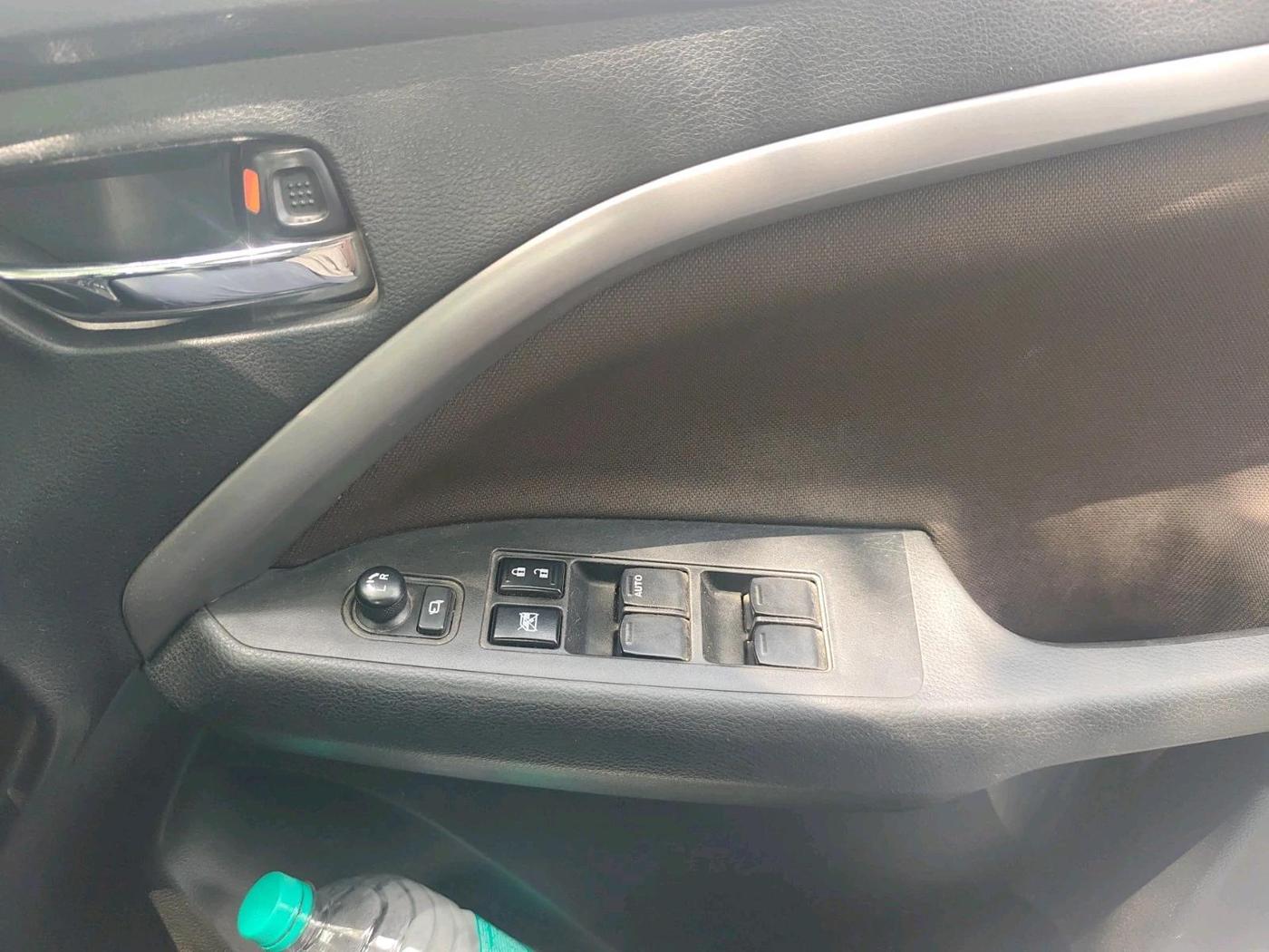 2023 Maruti BREZZA ZXI + SMART HYBRID, Petrol, Manual, 64,625 km, interior