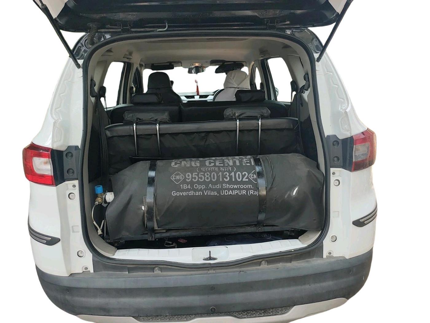 2023 Renault TRIBER RXZ AMT, CNG, Automatic, 41,375 km, exterior