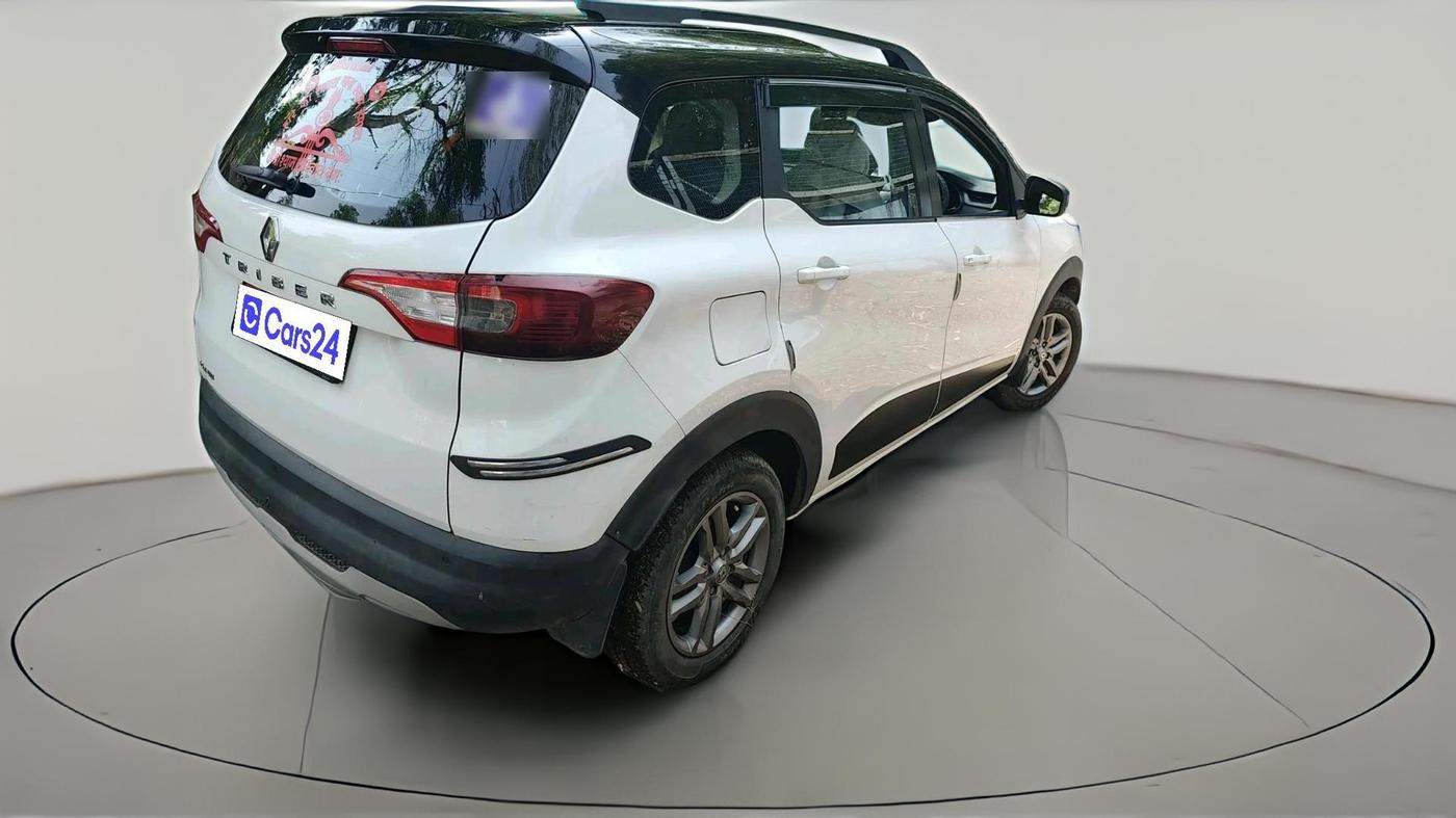 2023 Renault TRIBER RXZ AMT, CNG, Automatic, 41,375 km, exterior