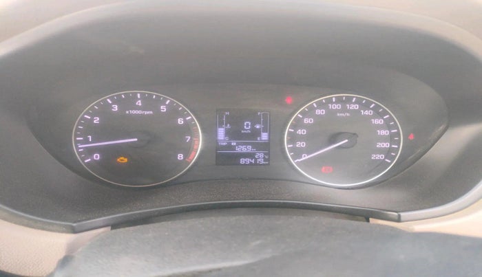 2016 Hyundai Elite i20 MAGNA 1.2, CNG, Manual, 89,419 km, interior