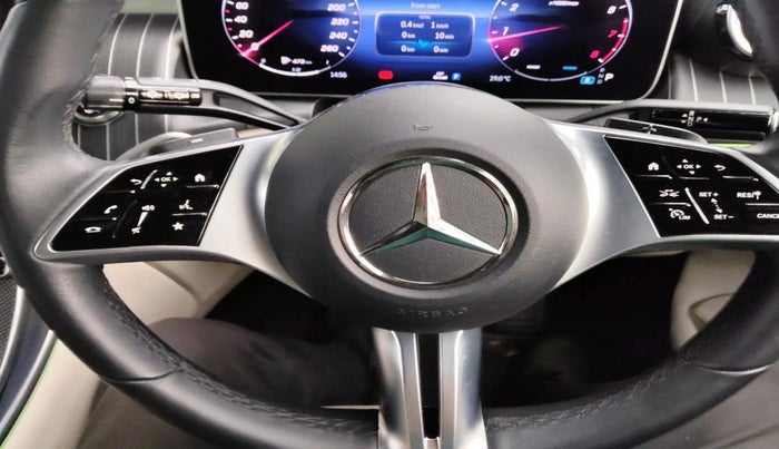 2023 Mercedes Benz GLC CLASS 300 4MATIC, Petrol, Automatic, 9,405 km, interior