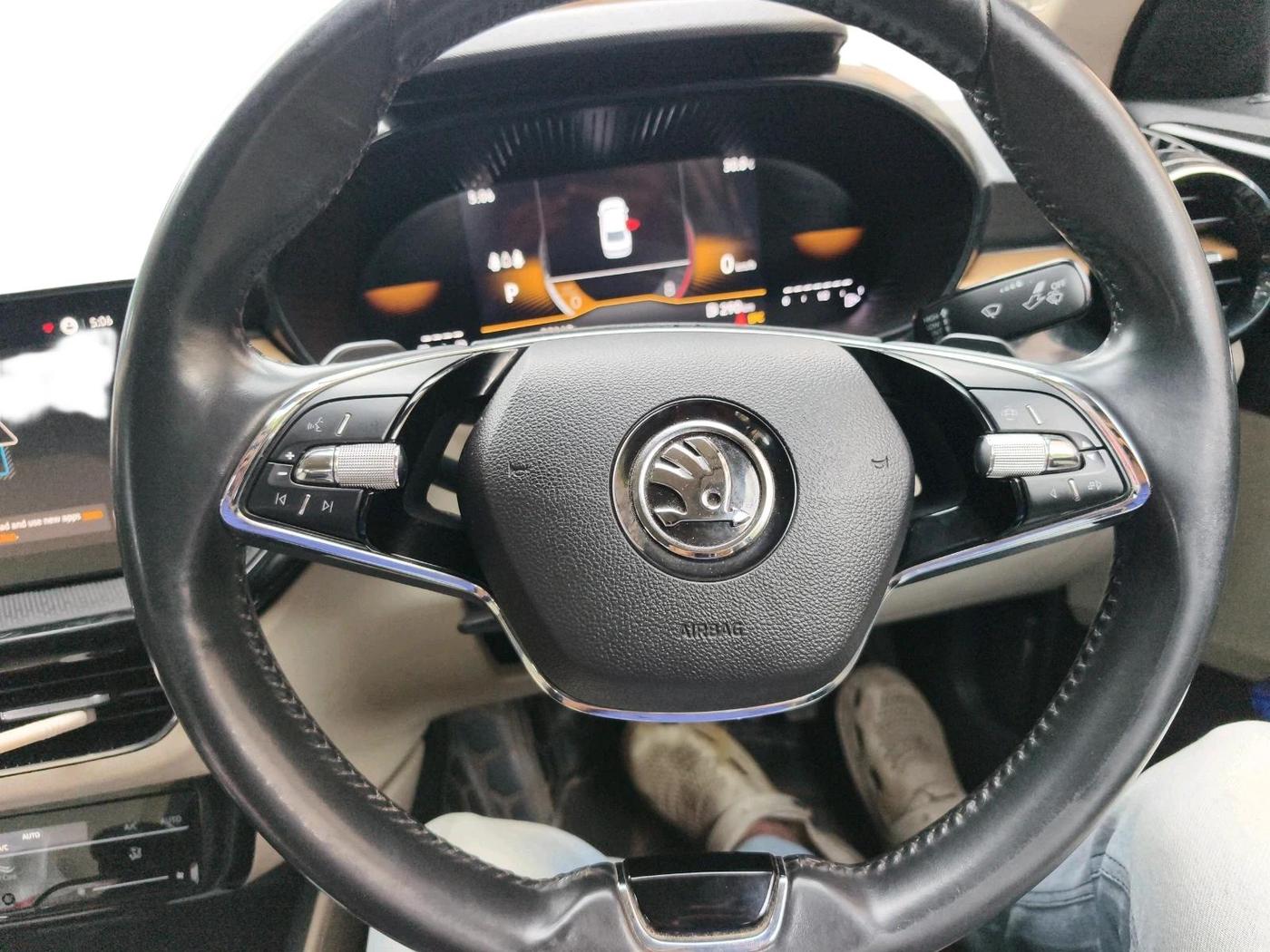2024 Skoda SLAVIA STYLE 1.5L TSI DSG, Petrol, Automatic, 30,160 km, interior