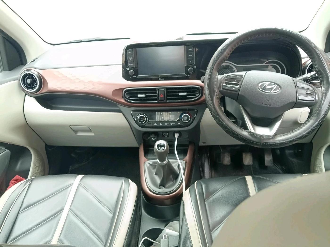 2020 Hyundai AURA SX 1.2 (O), Petrol, Manual, 43,536 km, interior
