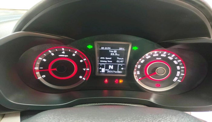 2019 Mahindra XUV300 W8 1.2 PETROL, Petrol, Manual, 26,317 km, interior