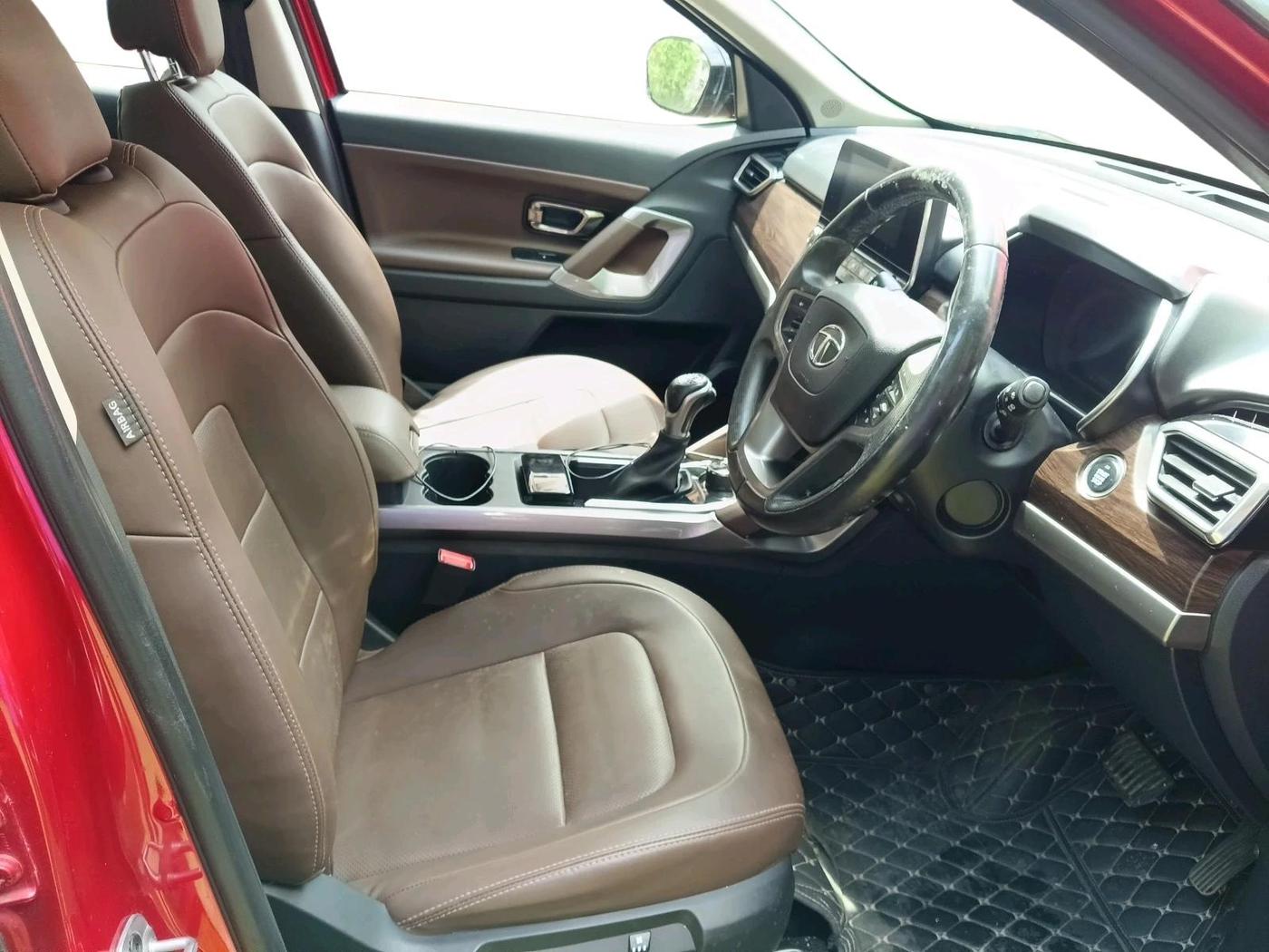 2022 Tata Harrier XZA PLUS 2.0L KRYOTEC HALO EDITION, Diesel, Automatic, 37,579 km, interior