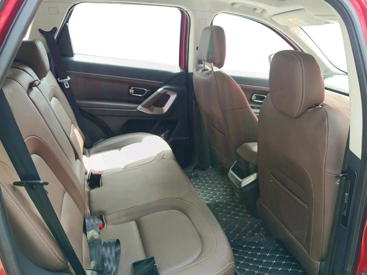 2022 Tata Harrier XZA PLUS 2.0L KRYOTEC HALO EDITION, Diesel, Automatic, 37,579 km, interior