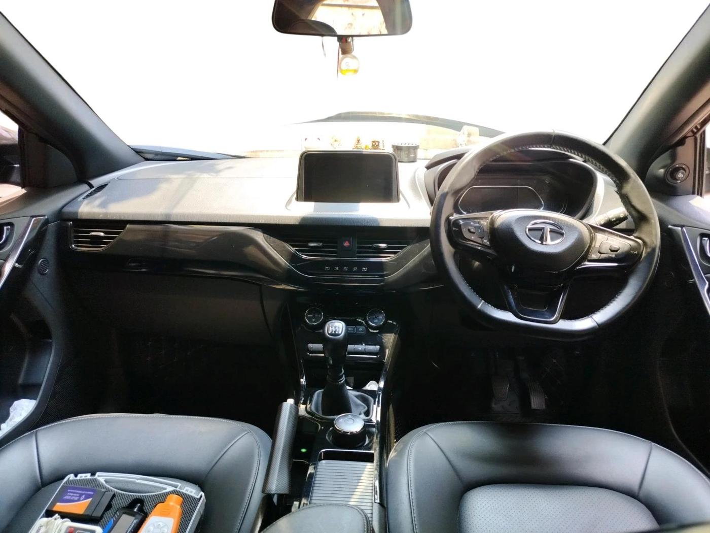 2023 Tata NEXON XZ PLUS PETROL SUNROOF DARK EDITION, Petrol, Manual, 11,470 km, interior