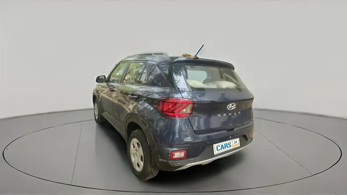 2019 Hyundai VENUE S 1.2, Petrol, Manual, 20,040 km, exterior