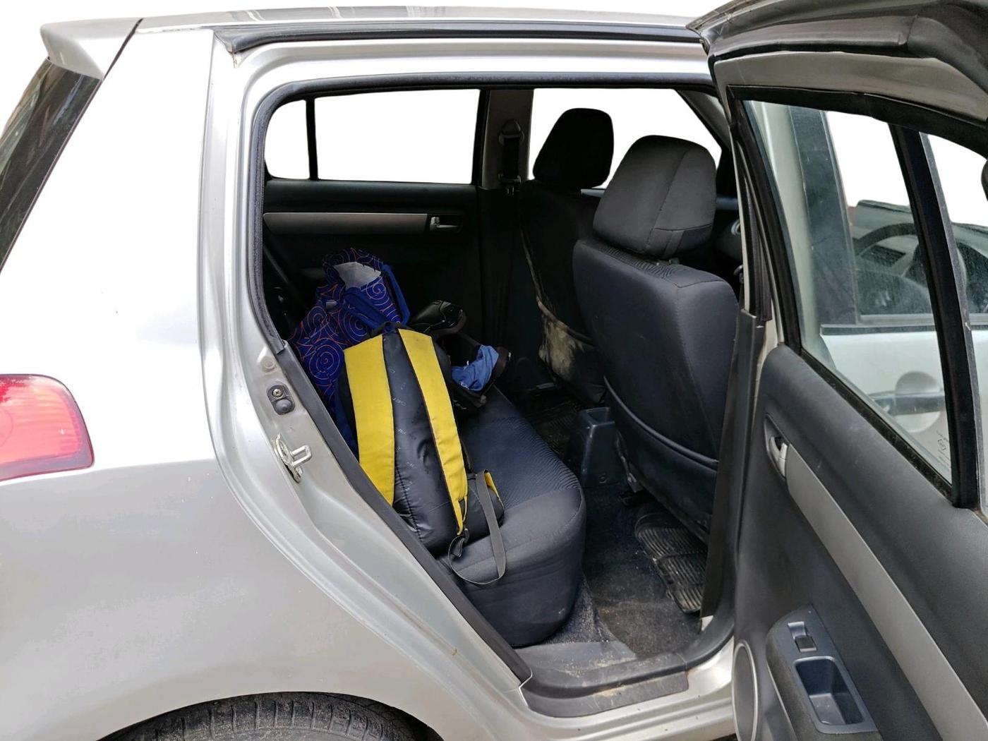 2011 Maruti Swift VXI, Petrol, Manual, 39,501 km, interior