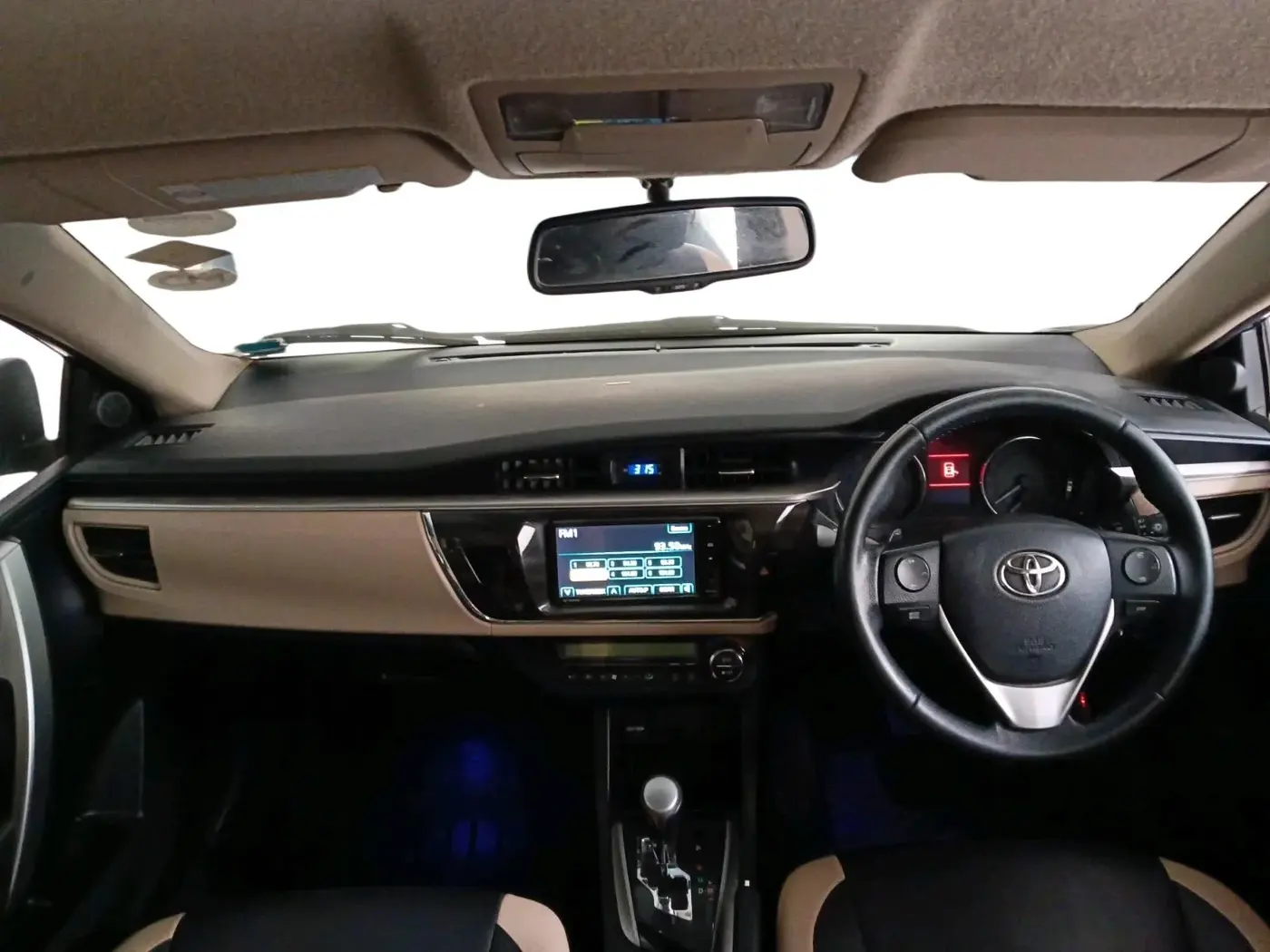 2014 Toyota Corolla Altis G CVT PETROL, Petrol, Automatic, 43,314 km, interior
